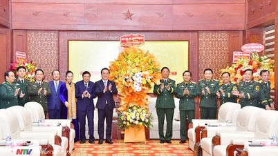 도당 비서 겸 도인민위원회 위원장, 4군구 사령부 축하