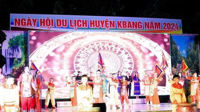 ពិធីបើកមហោស្រពទេសចរណ៍ស្រុក Kbang ឆ្នាំ 2024៖ សម្បូរទៅដោយពណ៌វប្បធម៌