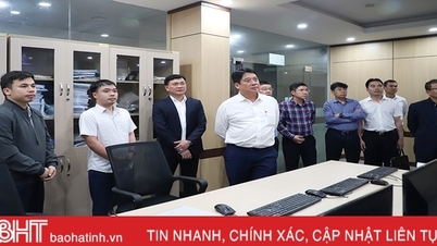 អគ្គនាយកក្រុមហ៊ុន Vietnam Electricity Group ធ្វើការនៅក្រុមហ៊ុនអគ្គិសនី Ha Tinh