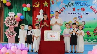 Provincial leaders visited and presented gifts on International Children's Day 16