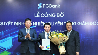 លោក Nguyen Van Huong ជាអគ្គនាយកស្តីទីនៃ PGBBank ។