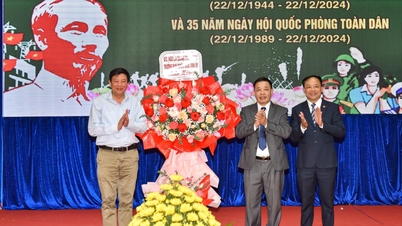 មហោស្រពវប្បធម៌យោធា-ស៊ីវិលលើកទី១ នៅឃុំ Minh Duc (Tu Ky)