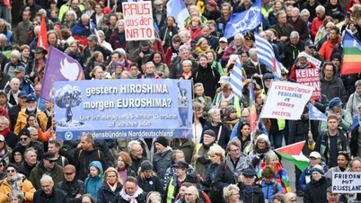 Thousands of Berliners protest against military support for Ukraine
