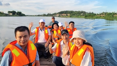 ទាញយកសក្តានុពលទេសចរណ៍តាមដងទន្លេ Tra Bong