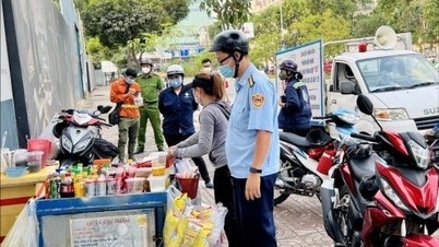 Buôn bán, treo biển hiệu lấn chiếm vỉa hè có thể bị phạt tới 6 triệu đồng