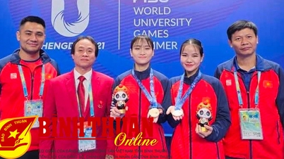 អត្តពលិកតេក្វាន់ដូ Kim Ha ឈ្នះមេដាយសំរឹទ្ធក្នុងការប្រកួតជើងឯកពិភពលោក