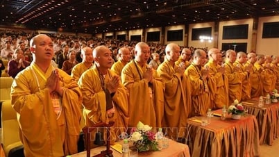 Thousands of monks, nuns, Buddhists and people participate in Vu Lan Dharma Assembly in 2024