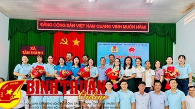 អបអរសាទរខួបលើកទី 94 នៃការងារចល័តទ្រង់ទ្រាយធំប្រពៃណីរបស់ភាគី (15 តុលា 1930 - 15 តុលា 2024) និងខួបលើកទី 25 នៃការងារចល័តរបស់ជាតិ ចាប់ពីថ្ងៃទី 15 ដល់ថ្ងៃទី 19 (ថ្ងៃទី 19)