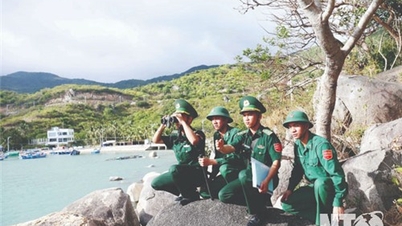 Xuân về trên tuyến biên phòng