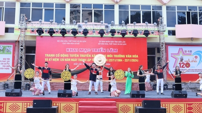 Triển lãm tranh cổ động chào mừng kỷ niệm 120 năm Ngày thành lập tỉnh Đắk Lắk