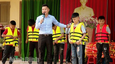Trang bị kỹ năng an toàn trong môi trường nước cho trẻ