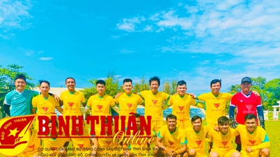 រដូវ​កាល​បាល់ទាត់​វិល​មក​កីឡដ្ឋាន Phan Thiet