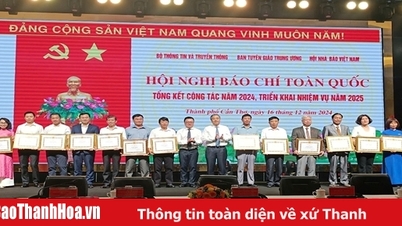 Báo Thanh Hóa được Ban Tuyên giáo Trung ương khen thưởng vì có thành tích xuất sắc trong công tác báo chí năm 2024