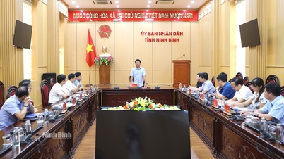 ประชุมรับฟังความคิดเห็นร่างรายงาน ร่างข้อเสนอ และร่างมติ เพื่อเสนอที่ประชุมสภาประชาชนจังหวัดกลางปี