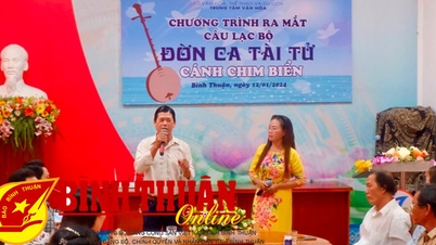 Ra mắt CLB Đờn ca tài tử Cánh chim biển