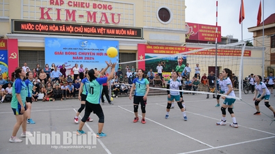 Phụ nữ Kim Sơn sôi nổi tham gia phong trào thể dục thể thao