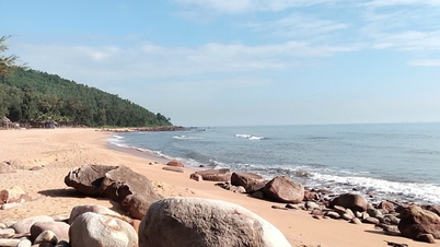 8 bãi biển vắng cho chuyến du lịch hè