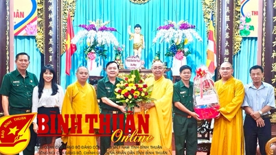 សមាគមអតីតយុទ្ធជនខេត្ត ចុះសួរសុខទុក្ខ និងអបអរសាទរបុណ្យចម្រើនព្រះជន្ម ពុទ្ធសករាជ ២០២៤