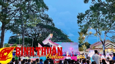 Hàng ngàn trẻ em thị xã La Gi “Vui hội trăng rằm”
