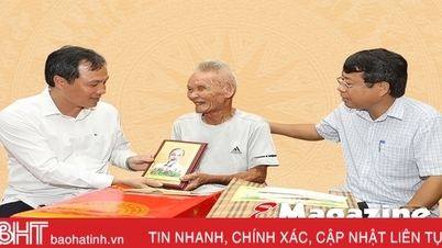 លើកកំពស់ភាពរឹងមាំនៃប្រព័ន្ធនយោបាយទាំងមូល ធ្វើអោយជីវភាពប្រជាជនកាន់តែប្រសើរឡើង