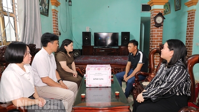 Thăm tặng quà gia đình có thân nhân bị tai nạn lao động
