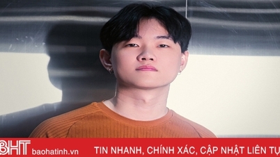 ផលិតករតន្ត្រីមកពី Ha Tinh ជាប់ក្នុងបញ្ជីអ្នកផលិតបទល្បីទាំង ១០ ប្រចាំឆ្នាំ។