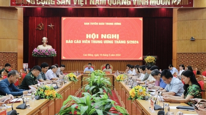 Hội nghị Báo cáo viên Trung ương tháng 5