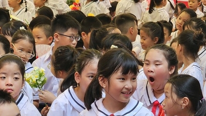 Hai Phong students get to leave school early to prevent storms