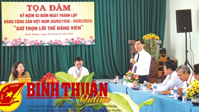 បន្តលើកកម្ពស់គុណភាពនៃការងារកសាងបក្ស និងអង្គការ។