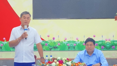 Krong Nang District: Strengthening the connection of "4 houses" to support farmers in production and consumption of goods
