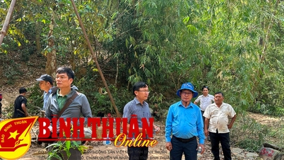 ក្រុមការងារចុះពិនិត្យគម្រោងអាងស្តុកទឹក Ka Pet