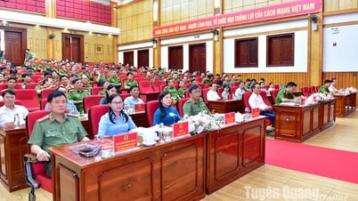 កសាង​កម្លាំង​ប៉ូលិស​ឃុំ​ដ៏​រឹងមាំ​មួយ​ដែល​អាច​បំពេញ​តម្រូវការ​បេសកកម្ម