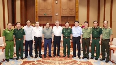 អគ្គលេខាធិការ និងប្រធានាធិបតី To Lam ចូលរួមកិច្ចប្រជុំដើម្បីអបអរសាទរខួបលើកទី 79 នៃទិវាប្រពៃណីសន្តិសុខសាធារណៈរបស់ប្រជាជន