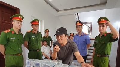 What's special about the retired life of the "boss" of the movie "Criminal Police"?