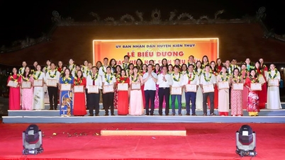 Huyện Kiến Thụy biểu dương 56 giáo viên và 197 học sinh tiêu biểu