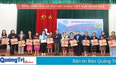 Trao 122 suất quà tết cho phụ nữ khó khăn vùng Lìa