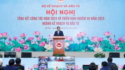 Thủ tướng Phạm Minh Chính: Ngành Kế hoạch và Đầu tư cần xây dựng kịch bản cho sự tăng tốc bứt phá của nền kinh tế