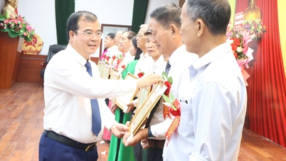 Hai Duong លើកតម្កើងស្ត្រីវ័យចំណាស់ជាគំរូក្នុងការកសាងគ្រួសារវប្បធម៌ វិបុលភាព និងសុភមង្គល