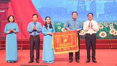 Biểu dương doanh nghiệp và cán bộ công đoàn cơ sở tiêu biểu nhân Kỷ niệm 95 năm Ngày thành lập Công đoàn Việt Nam