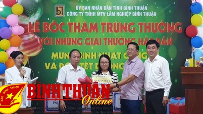 Binh Thuan Forestry One Member Co., Ltd.៖ ផ្តល់រង្វាន់ដល់កម្មវិធីផ្សព្វផ្សាយ "អបអរសាទរខួបកំណើតរបស់ក្រុមហ៊ុន និងស្វាគមន៍ឆ្នាំថ្មី 2024"