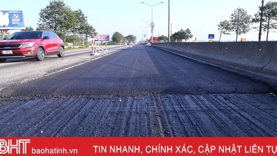 ជួសជុល​ជា​បន្ទាន់​នូវ​កំណាត់​ផ្លូវជាតិ​លេខ​១​ដែល​រង​ការ​ខូច​ខាត​កាត់​ក្រុង​ Ha Tinh