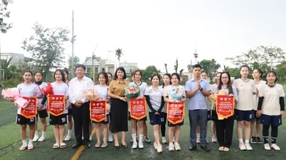 Giải bóng đá nữ kỷ niệm 32 năm thiết lập quan hệ ngoại giao Việt Nam – Hàn Quốc