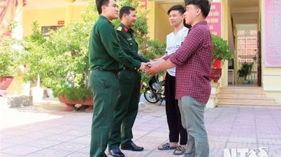 ត្រៀមខ្លួនសម្រាប់ការបម្រើយោធា