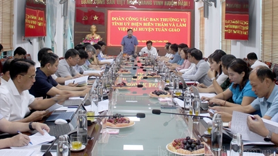 Bí thư Tỉnh ủy Trần Quốc Cường làm việc với Ban Thường vụ Huyện ủy Tuần Giáo