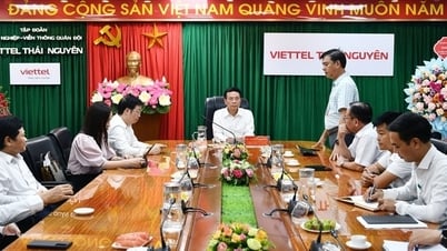 Bộ trưởng Nguyễn Mạnh Hùng thăm và làm việc tại Thái Nguyên