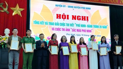 Phú Ninh trao thưởng cuộc thi “Phú Ninh