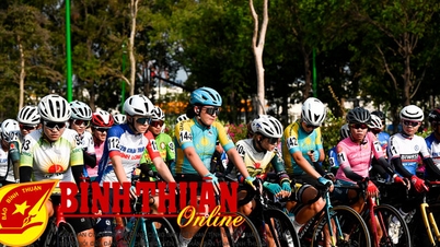 ビンズオン国際女子自転車競技大会「BIWASEカップ」第7ステージ表彰式および第8ステージスタート