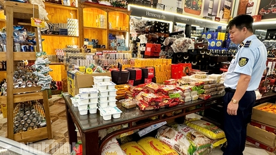Controlling the market of essential goods after storms and floods