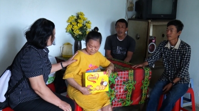 ថែទាំជីវិតជនពិការ