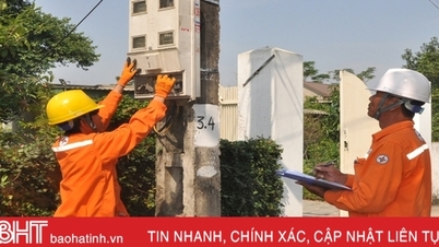 Ha Tinh Electricity Company is about to change the meter reading schedule.